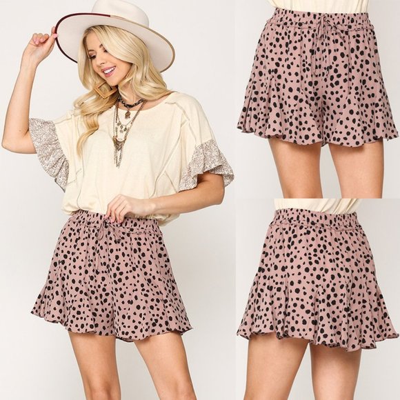 NEW Mauve Pink Black Leopard Animal Flared Shorts - Picture 1 of 9